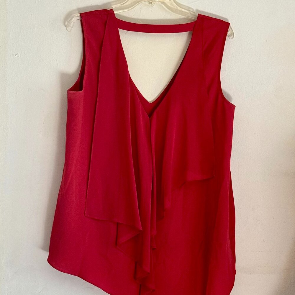BCBGMaxAzria Pale Red Asymmetrical Sleeveless Top Size M